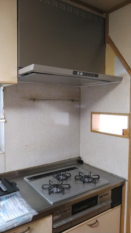 PD-732WS-60GH＋TLR-3S-AP901SVへの交換工事