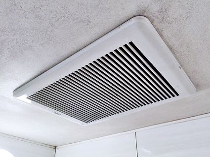 福岡県福岡市早良区でのV-142BZ5への交換工事前の状態（早良店）