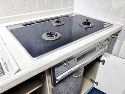 福岡県福岡市中央区でのPD-509WS-75CVへの交換工事前の状態（早良店）