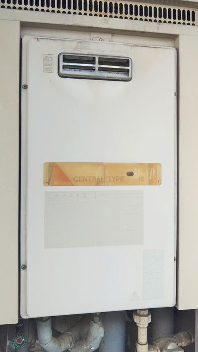 愛知県名古屋市中川区でのRUX-A1615W(A)-Eへの交換工事前の状態（中川店）