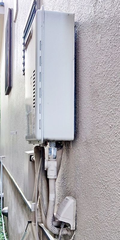 東京都杉並区でのRUX-A1616W(A)-Eへの交換工事前の状態（練馬店）