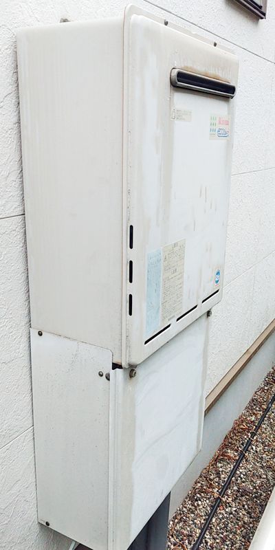 愛知県名古屋市天白区でのRUF-E240ESAWへの交換工事前の状態（徳重店）